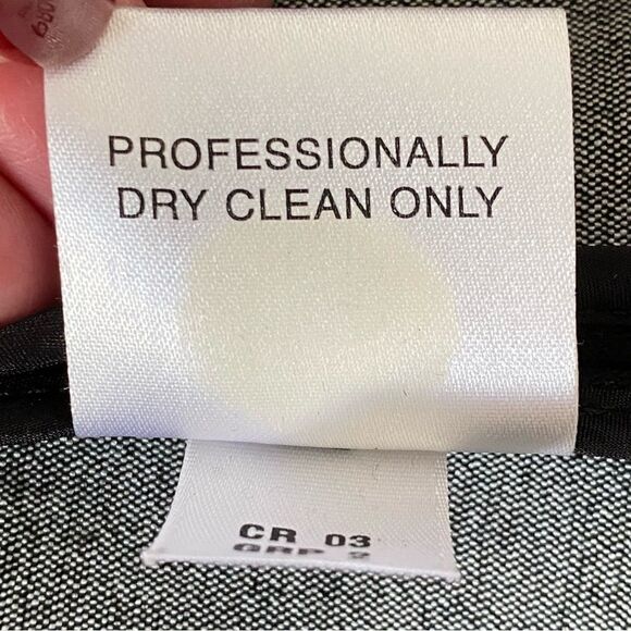 St John Sport by Marie Gray Black Denim Zip Up Jacket Sz S - Picture 10 of 12